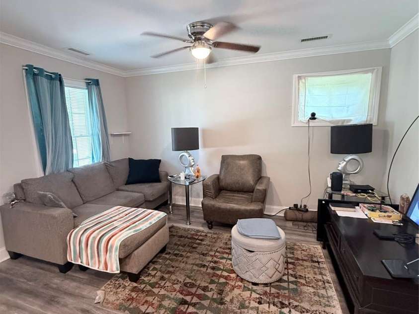 47 14th Street, Hickory, NC 28602.  MLS# CAR4417930, YatesRealty ID 47708. 