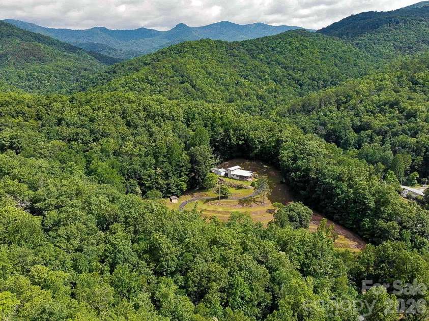 82 Trout Haven Lane, Balsam Grove, NC 28708.  MLS# CAR4408892, YatesRealty ID 47709. 