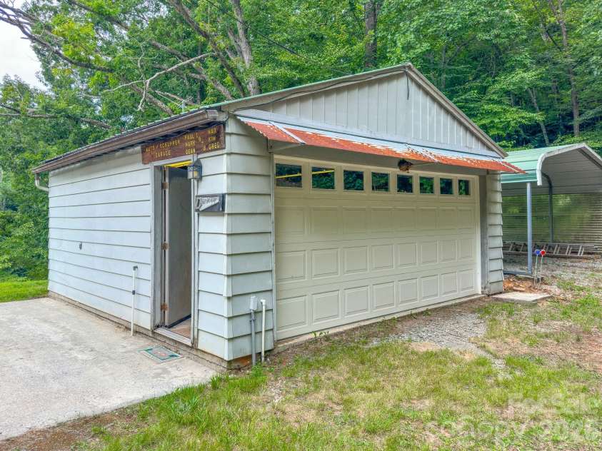 82 Trout Haven Lane, Balsam Grove, NC 28708.  MLS# CAR4408892, YatesRealty ID 47709. 