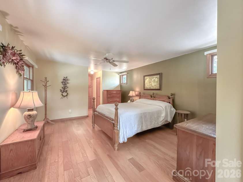 82 Trout Haven Lane, Balsam Grove, NC 28708.  MLS# CAR4408892, YatesRealty ID 47709. 