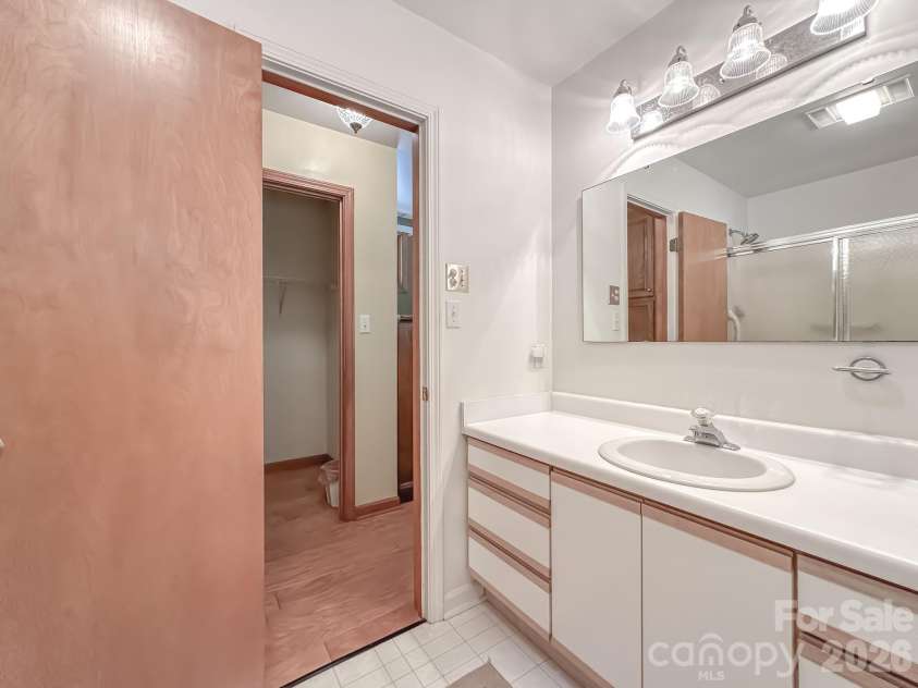82 Trout Haven Lane, Balsam Grove, NC 28708.  MLS# CAR4408892, YatesRealty ID 47709. 