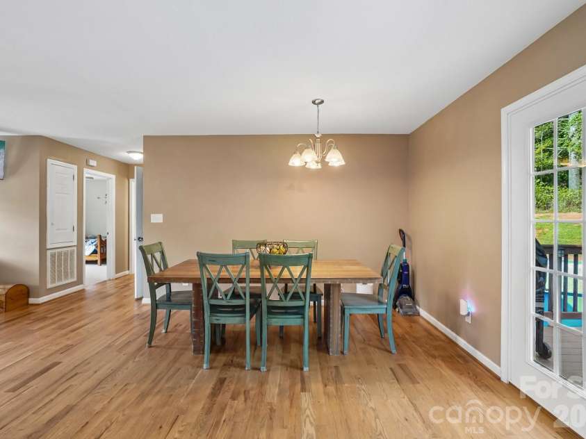 3604 Deerbrook Road, Lenoir, NC 28645.  MLS# CAR4419368, YatesRealty ID 47710. 