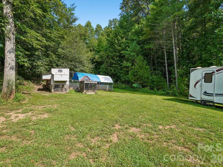 3604 Deerbrook Road, Lenoir, NC 28645.  MLS# CAR4419368, YatesRealty ID 47710. 