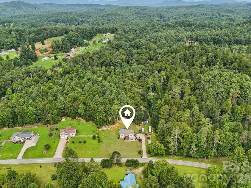 3604 Deerbrook Road, Lenoir, NC 28645.  MLS# CAR4419368, YatesRealty ID 47710. 