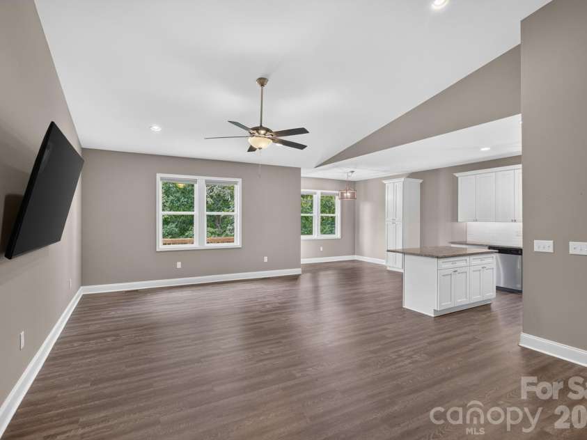 922 Legion Club Road, Salisbury, NC 28146.  MLS# CAR4419274, YatesRealty ID 47711. 