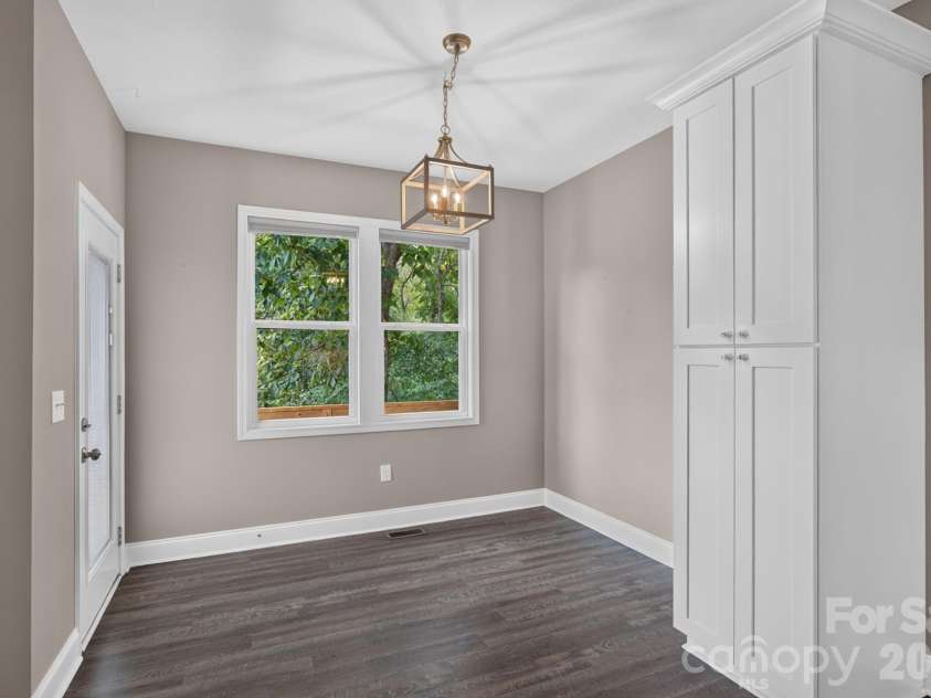 922 Legion Club Road, Salisbury, NC 28146.  MLS# CAR4419274, YatesRealty ID 47711. 