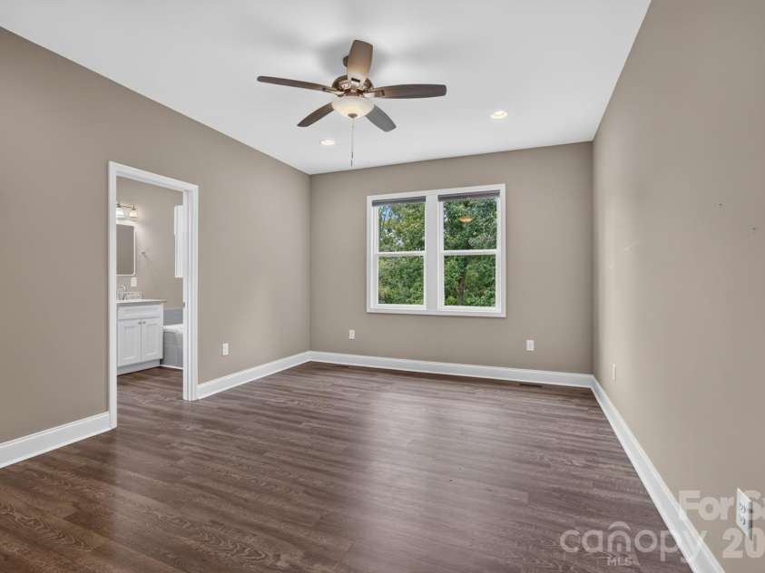 922 Legion Club Road, Salisbury, NC 28146.  MLS# CAR4419274, YatesRealty ID 47711. 