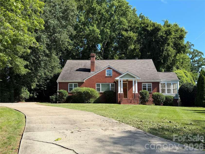 7109 Ramsgate Road, Charlotte, NC 28270.  MLS# CAR4416482, YatesRealty ID 47712. 