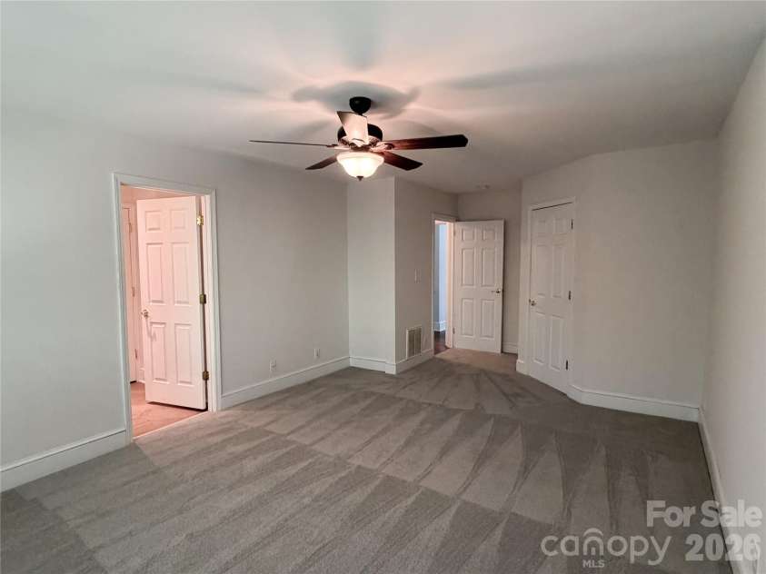 7109 Ramsgate Road, Charlotte, NC 28270.  MLS# CAR4416482, YatesRealty ID 47712. 