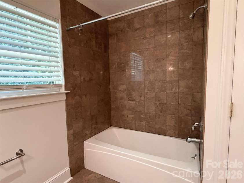 7109 Ramsgate Road, Charlotte, NC 28270.  MLS# CAR4416482, YatesRealty ID 47712. 
