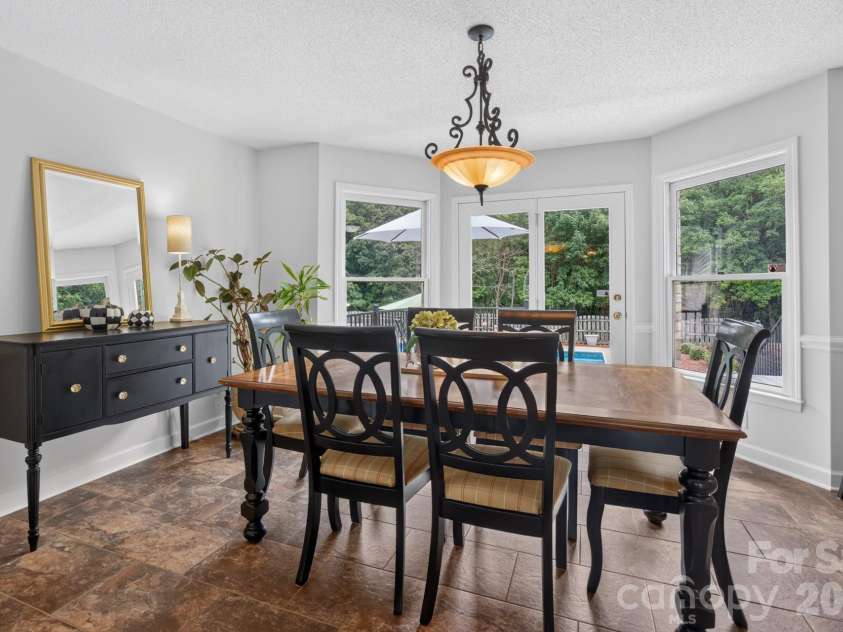 525 Gin Road, Rockwell, NC 28138.  MLS# CAR4419585, YatesRealty ID 47714. Dining