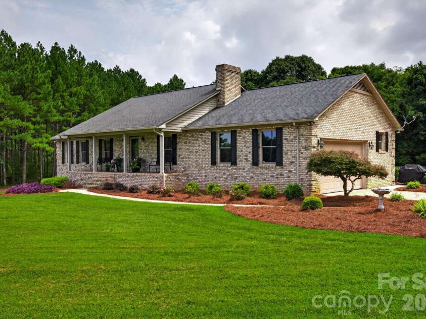 525 Gin Road, Rockwell, NC 28138.  MLS# CAR4419585, YatesRealty ID 47714. Front right