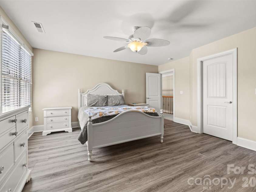 260 Indian Trail, Mooresville, NC 28117.  MLS# CAR4419581, YatesRealty ID 47715. 