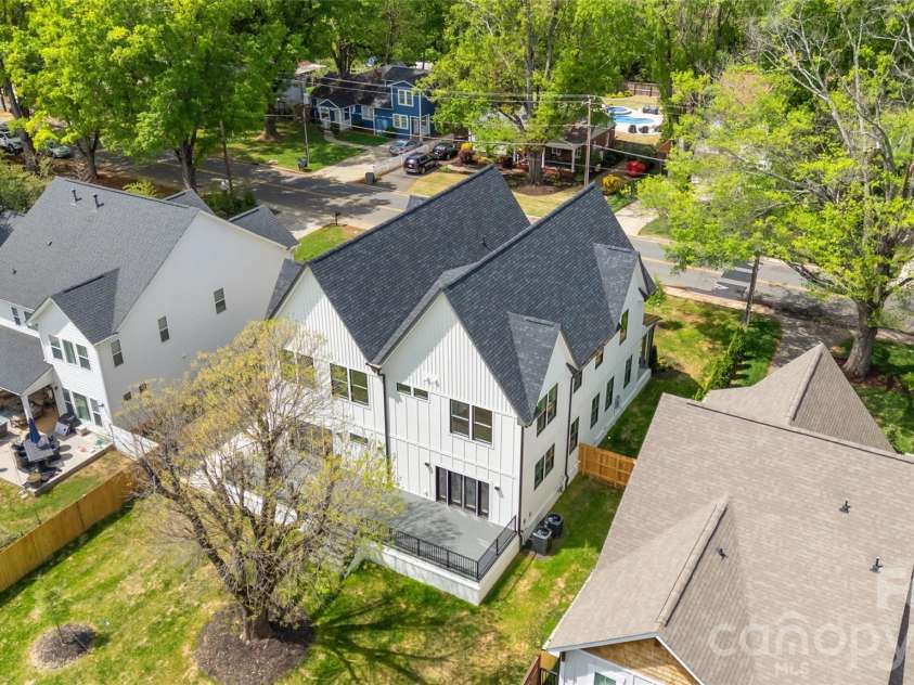 1344 Richland Drive, Charlotte, NC 28211.  MLS# CAR4411343, YatesRealty ID 47718. 