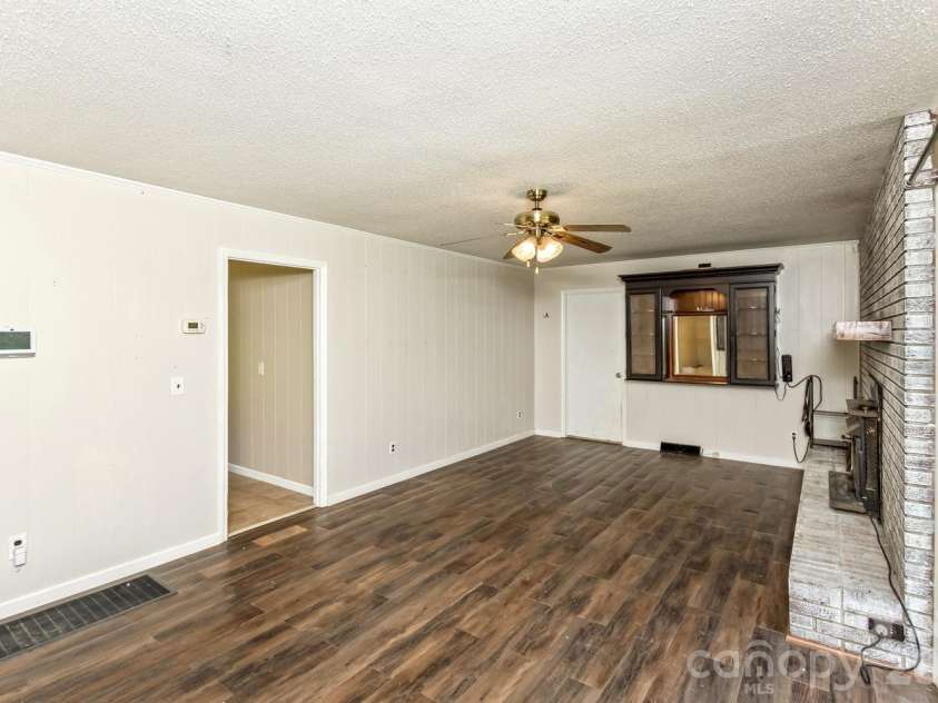 94 Stone Drive, Marion, NC 28752.  MLS# CAR4419587, YatesRealty ID 47719. Den/Dining Room