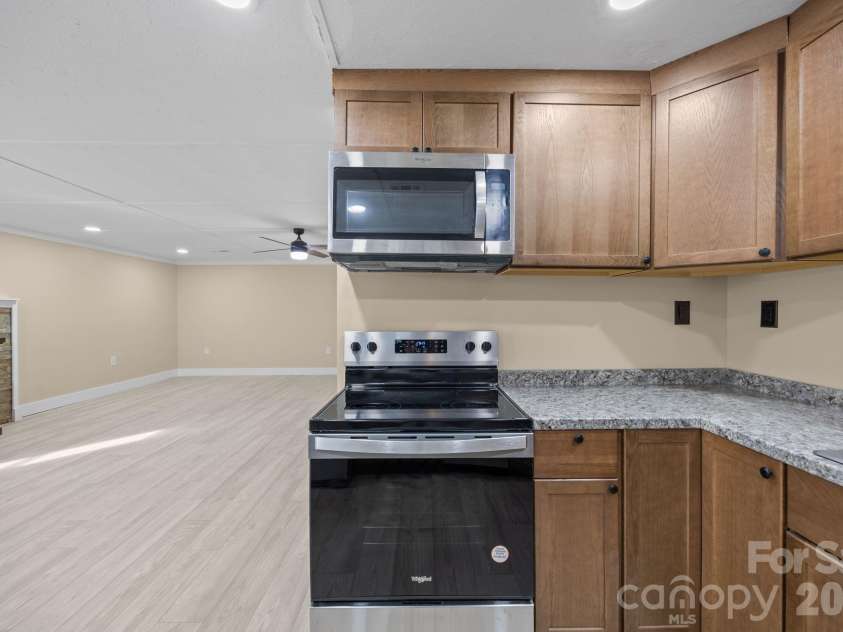 133 Elmwood Road, Statesville, NC 28625.  MLS# CAR4355874, YatesRealty ID 4772. 