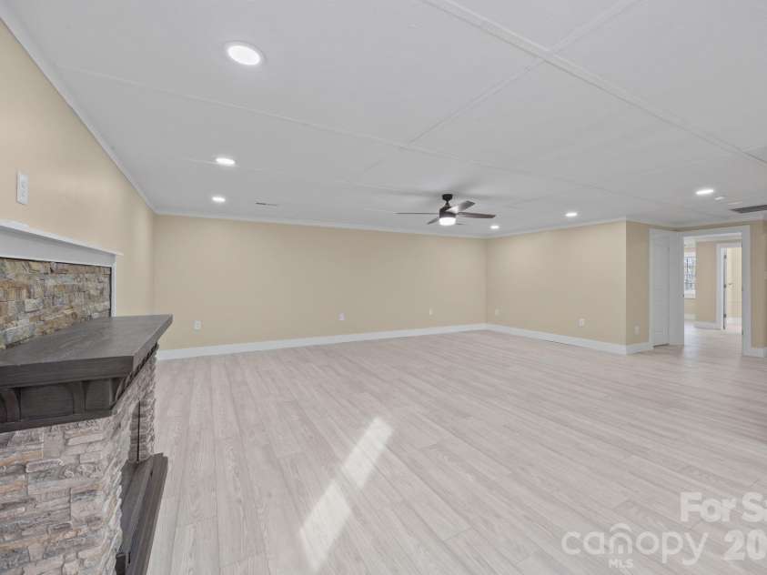 133 Elmwood Road, Statesville, NC 28625.  MLS# CAR4355874, YatesRealty ID 4772. 