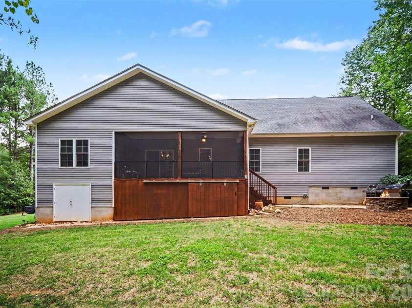 3396 Long Cedar Lane, Alexis, NC 28006.  MLS# CAR4419163, YatesRealty ID 47720. 