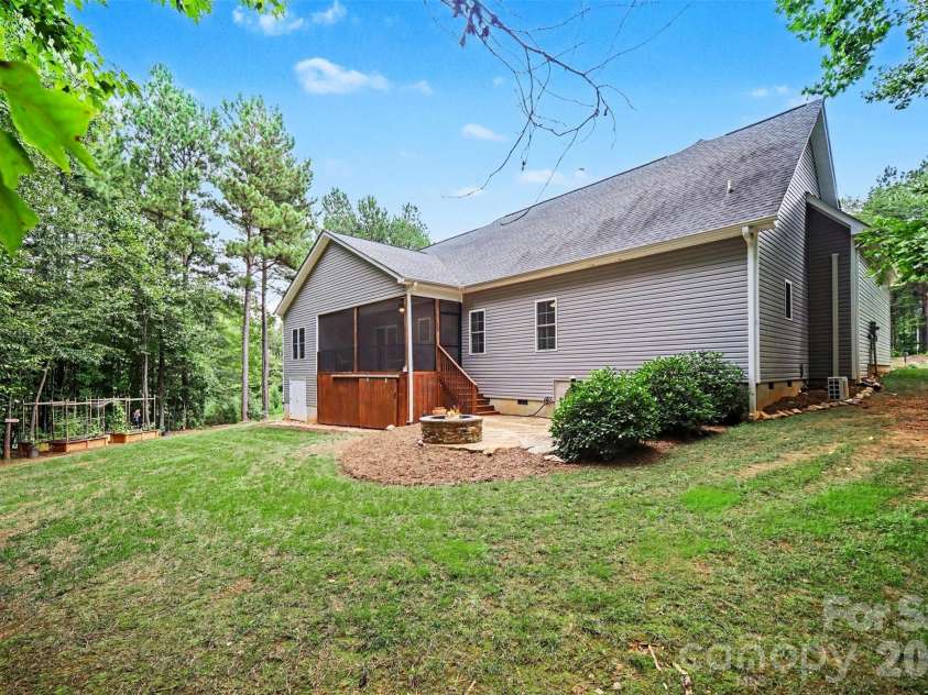 3396 Long Cedar Lane, Alexis, NC 28006.  MLS# CAR4419163, YatesRealty ID 47720. 