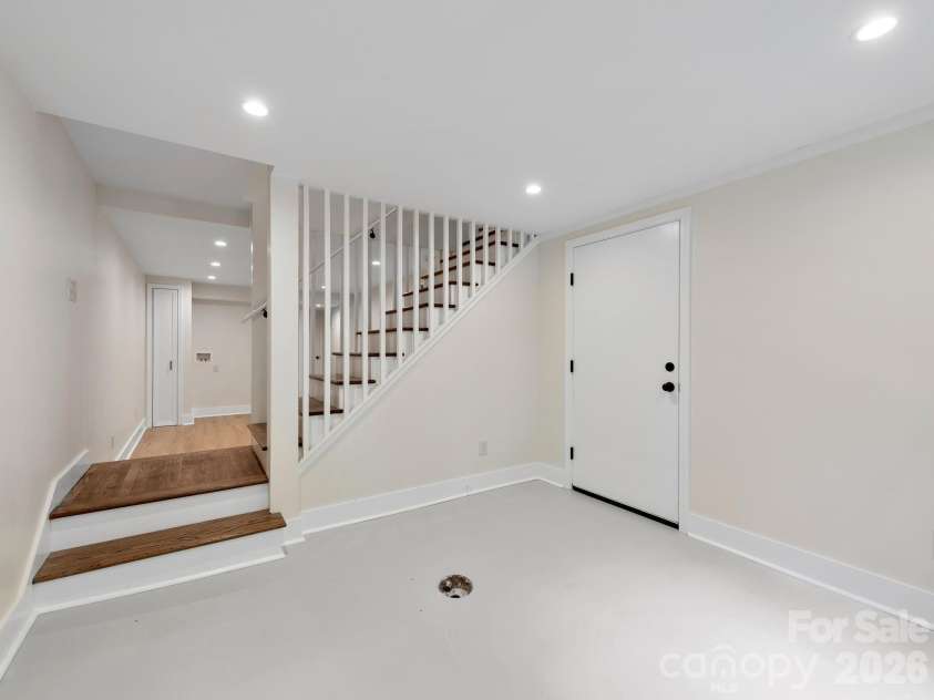 340 School Road, Asheville, NC 28806.  MLS# CAR4418622, YatesRealty ID 47721. 