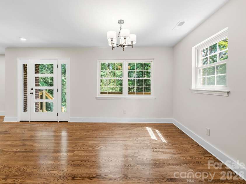 340 School Road, Asheville, NC 28806.  MLS# CAR4418622, YatesRealty ID 47721. Dining room