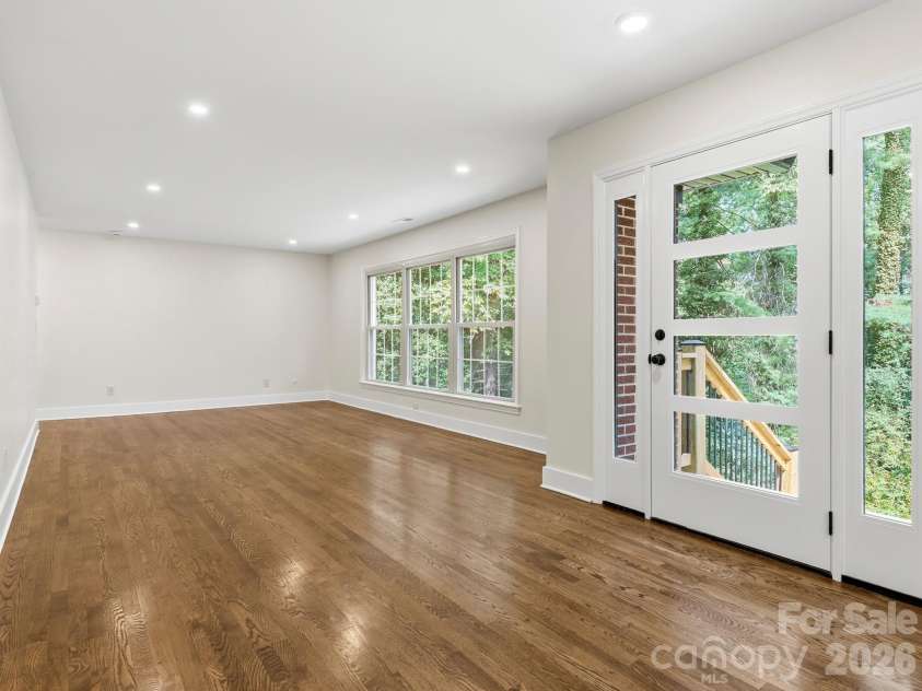340 School Road, Asheville, NC 28806.  MLS# CAR4418622, YatesRealty ID 47721. Open Floor Plan