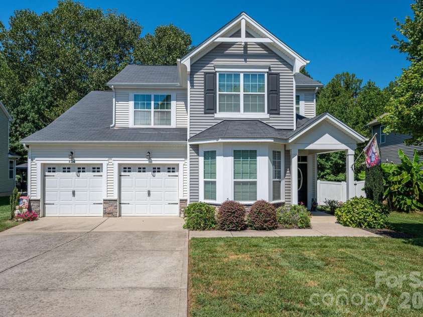 424 Planters Way, Mount Holly, NC 28120.  MLS# CAR4419015, YatesRealty ID 47722. 