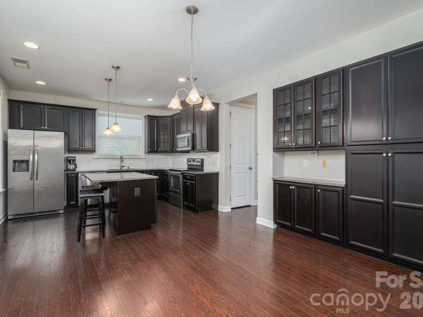 424 Planters Way, Mount Holly, NC 28120.  MLS# CAR4419015, YatesRealty ID 47722. 