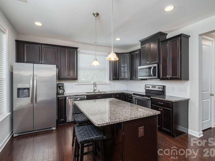 424 Planters Way, Mount Holly, NC 28120.  MLS# CAR4419015, YatesRealty ID 47722. 