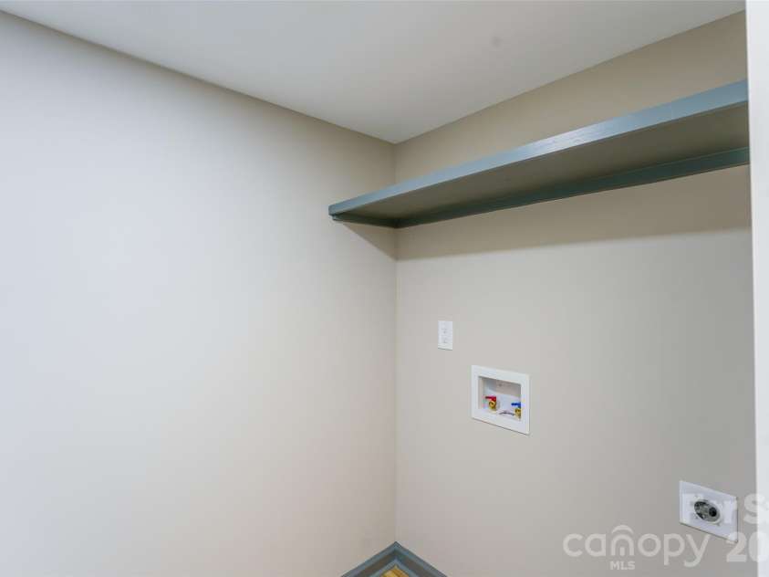 1303 Cooper Avenue, Kannapolis, NC 28081.  MLS# CAR4418614, YatesRealty ID 47724. Laundry area