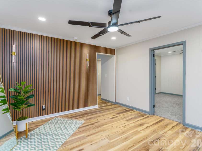 1303 Cooper Avenue, Kannapolis, NC 28081.  MLS# CAR4418614, YatesRealty ID 47724. Living Room