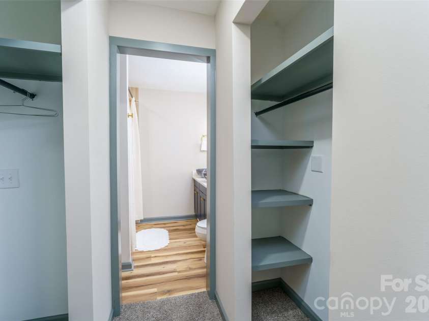 1303 Cooper Avenue, Kannapolis, NC 28081.  MLS# CAR4418614, YatesRealty ID 47724. Primary Closets