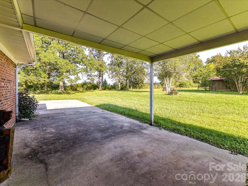 3320 Goldmine Road, Monroe, NC 28110.  MLS# CAR4418987, YatesRealty ID 47727. 