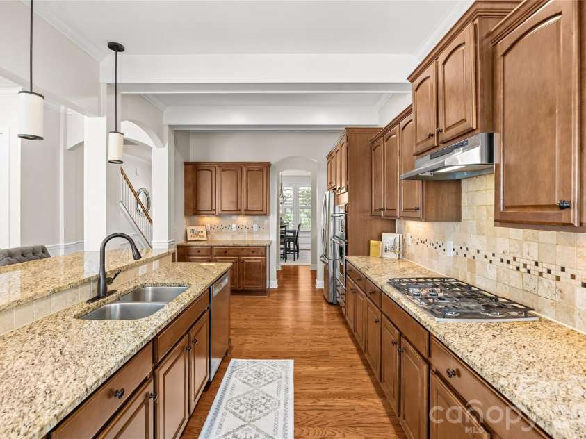 7935 Alexander Road, Charlotte, NC 28270.  MLS# CAR4418766, YatesRealty ID 47728. 