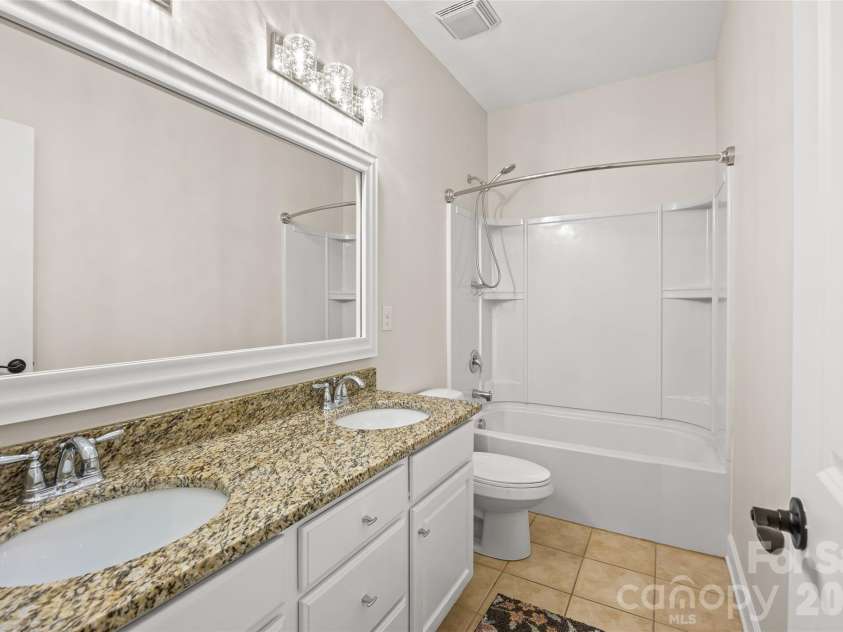 7935 Alexander Road, Charlotte, NC 28270.  MLS# CAR4418766, YatesRealty ID 47728. 