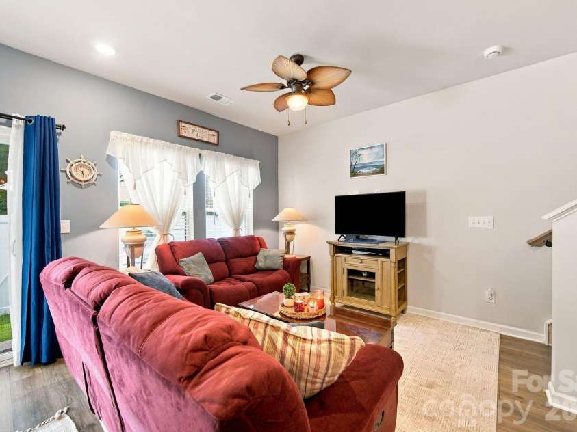 837 Gerard Drive, Fort Mill, SC 29715.  MLS# CAR4418952, YatesRealty ID 47729. 