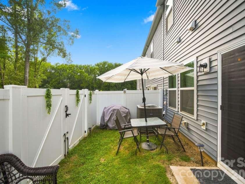 837 Gerard Drive, Fort Mill, SC 29715.  MLS# CAR4418952, YatesRealty ID 47729. 