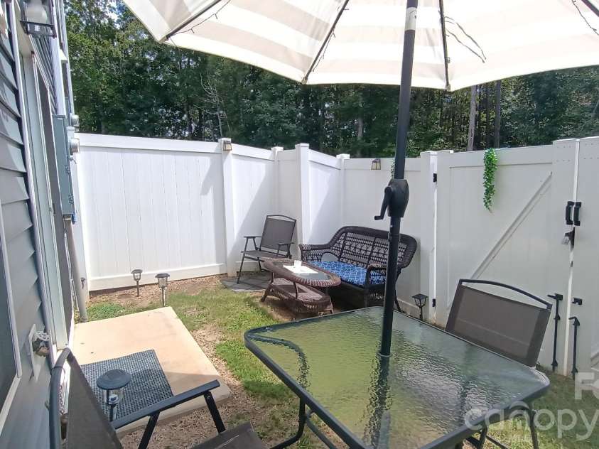 837 Gerard Drive, Fort Mill, SC 29715.  MLS# CAR4418952, YatesRealty ID 47729. 