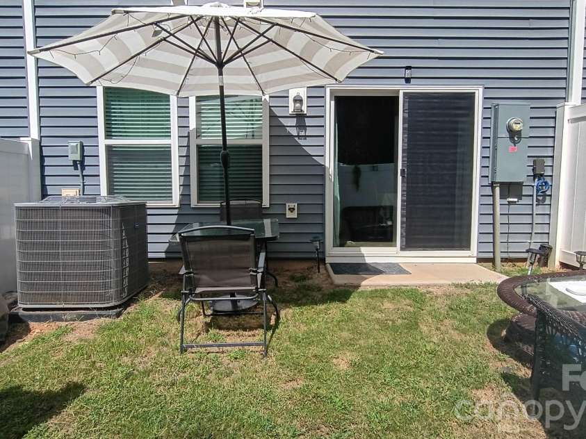837 Gerard Drive, Fort Mill, SC 29715.  MLS# CAR4418952, YatesRealty ID 47729. 