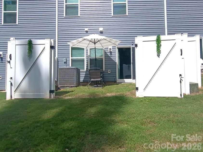 837 Gerard Drive, Fort Mill, SC 29715.  MLS# CAR4418952, YatesRealty ID 47729. 