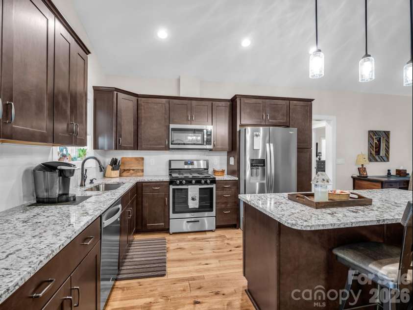 39 Village Overlook Loop, Swannanoa, NC 28778.  MLS# CAR4418753, YatesRealty ID 47730. 
