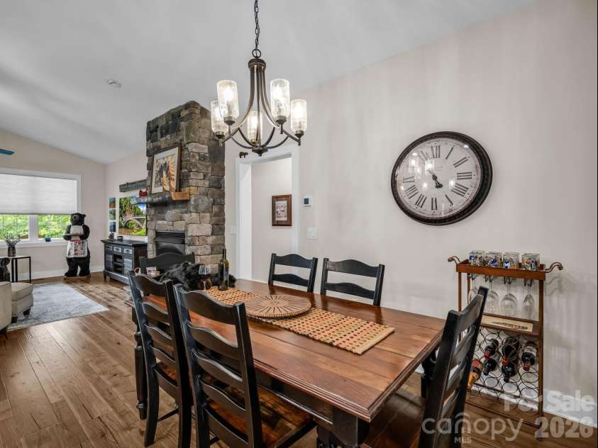 39 Village Overlook Loop, Swannanoa, NC 28778.  MLS# CAR4418753, YatesRealty ID 47730. 