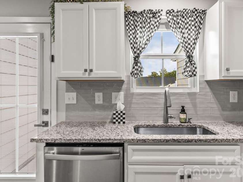 114 Stella Lane, Troutman, NC 28166.  MLS# CAR4419129, YatesRealty ID 47732. 