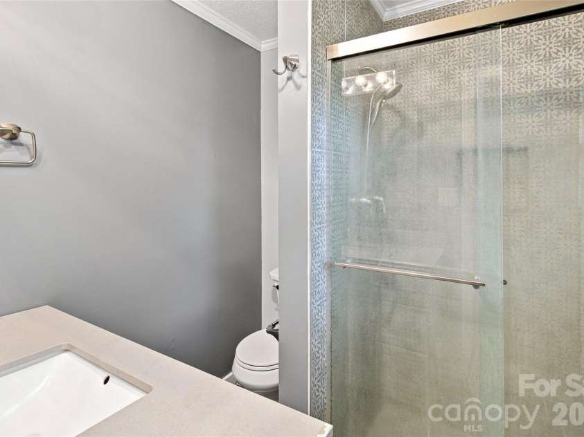 4209 Heatherstone Drive, Gastonia, NC 28056.  MLS# CAR4419168, YatesRealty ID 47733. 