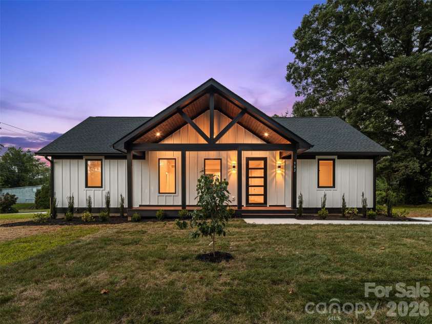 902 Narva Road, Hendersonville, NC 28792.  MLS# CAR4419215, YatesRealty ID 47734. Virtually enhanced sky