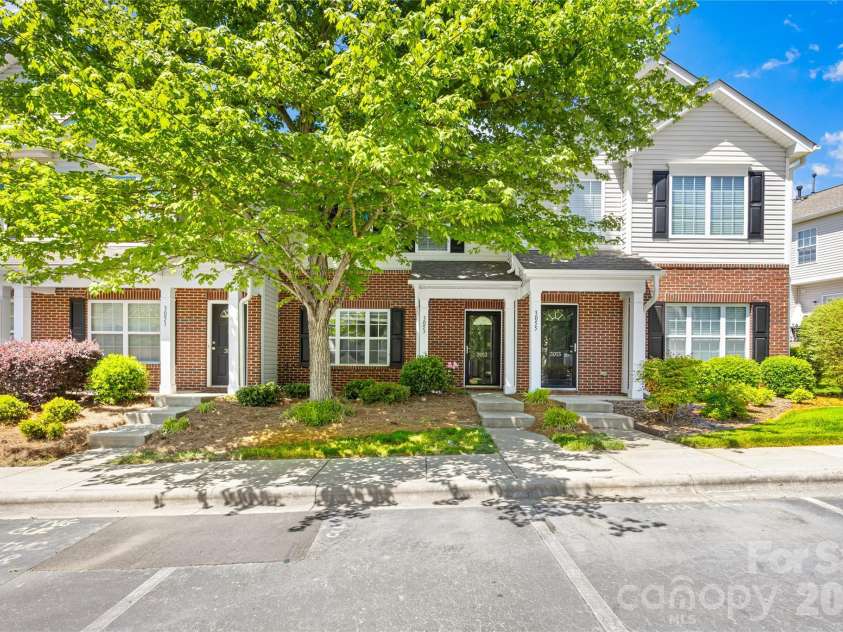 3053 Summerfield Ridge Lane, Charlotte, NC 28105.  MLS# CAR4419210, YatesRealty ID 47735. 