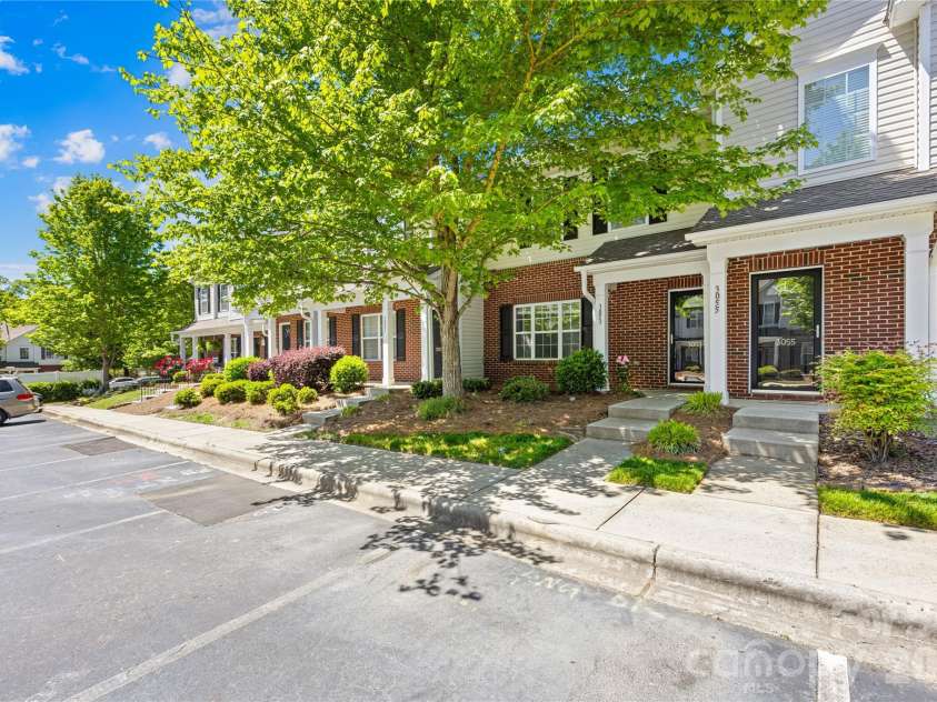 3053 Summerfield Ridge Lane, Charlotte, NC 28105.  MLS# CAR4419210, YatesRealty ID 47735. 