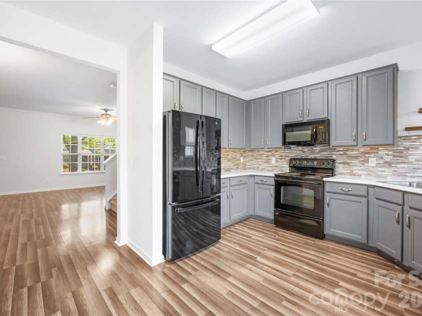 3053 Summerfield Ridge Lane, Charlotte, NC 28105.  MLS# CAR4419210, YatesRealty ID 47735. 