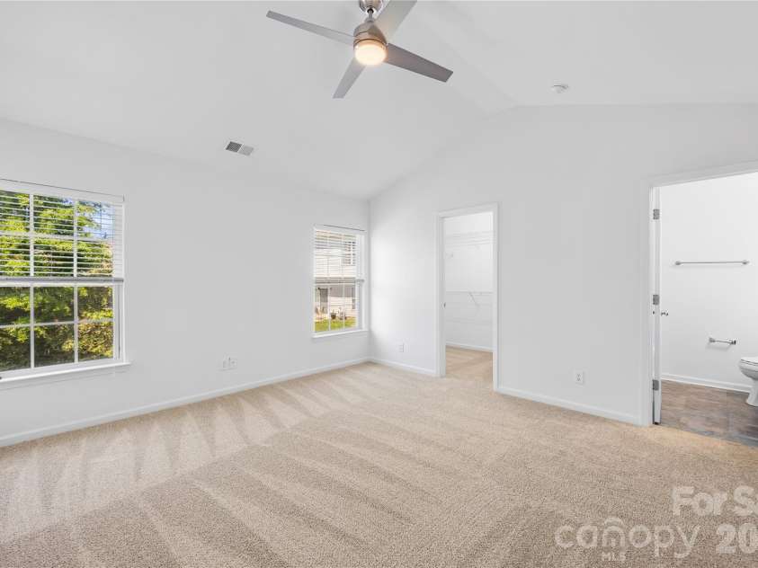 3053 Summerfield Ridge Lane, Charlotte, NC 28105.  MLS# CAR4419210, YatesRealty ID 47735. 