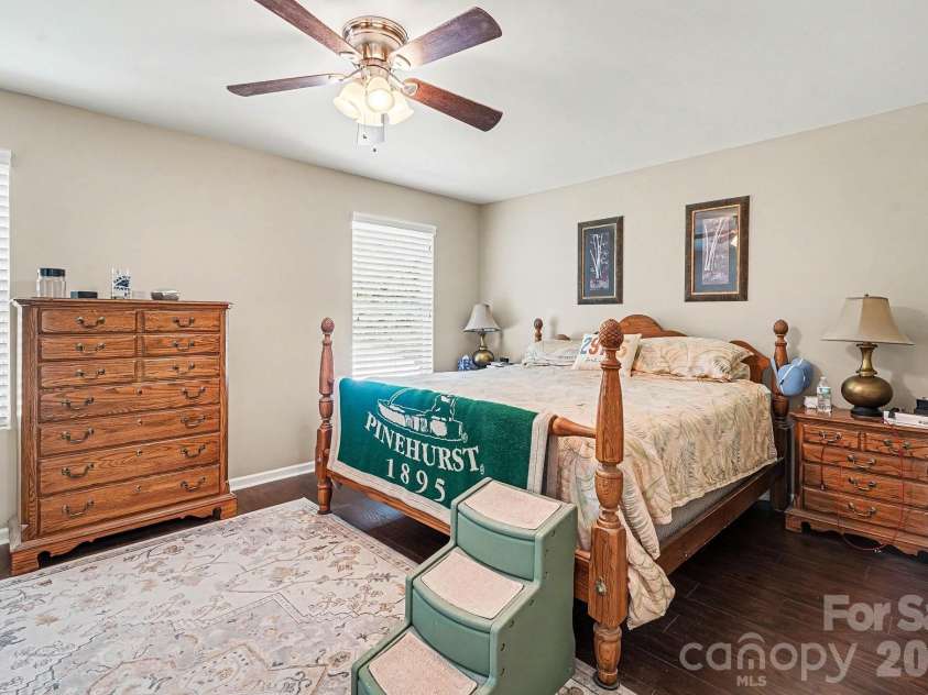 7420 Edgefield Court, Matthews, NC 28104.  MLS# CAR4419458, YatesRealty ID 47736. 